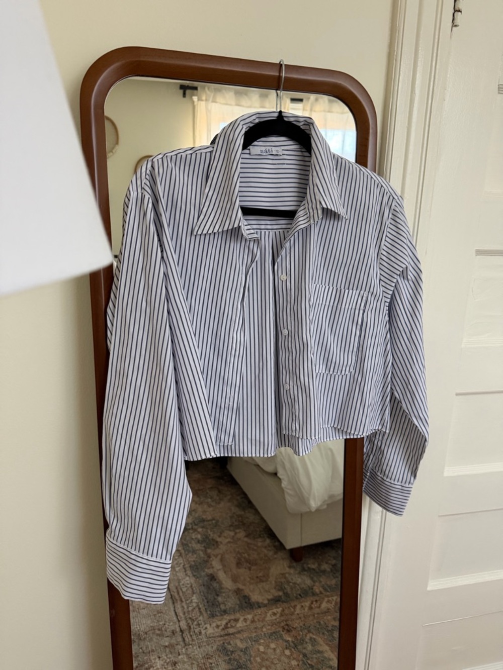 Slightly Cropped Poplin Button-Down Shirt